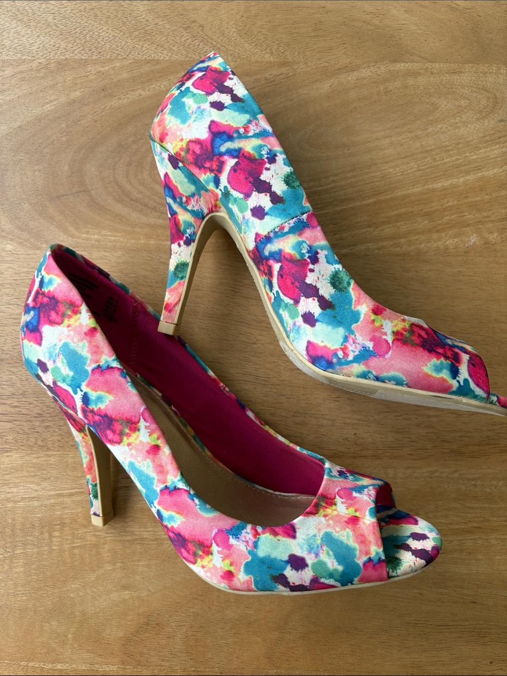 Christian Siriano Multicolor Floral Peep-Toe Heels